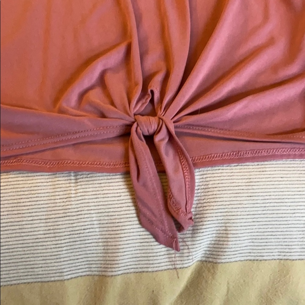 Pink summer top - Picture 2 of 4